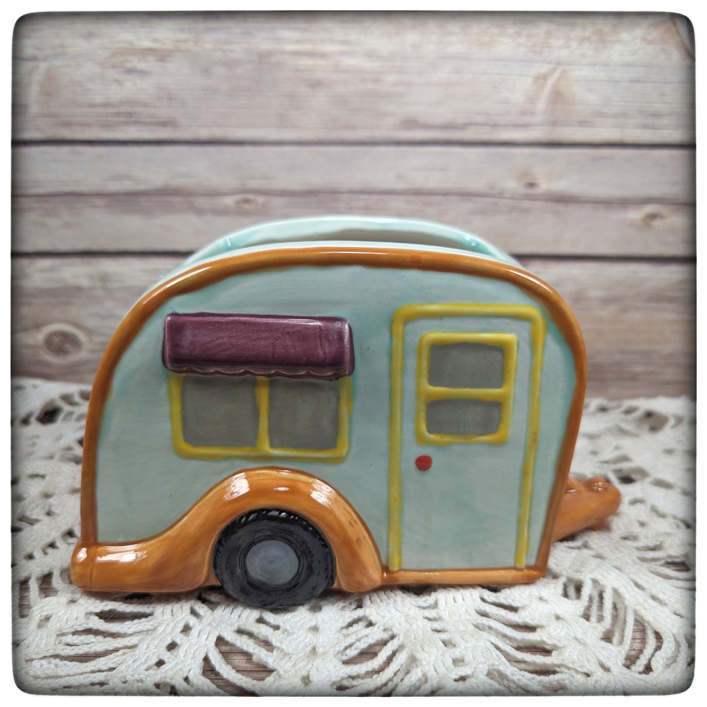 Camper planter (small)