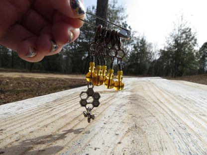 Bee stitch marker set in yellow