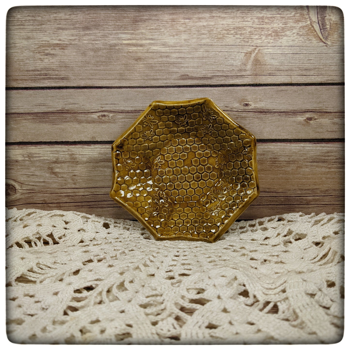 Honeycomb Octagon Dish (4.75 inch)