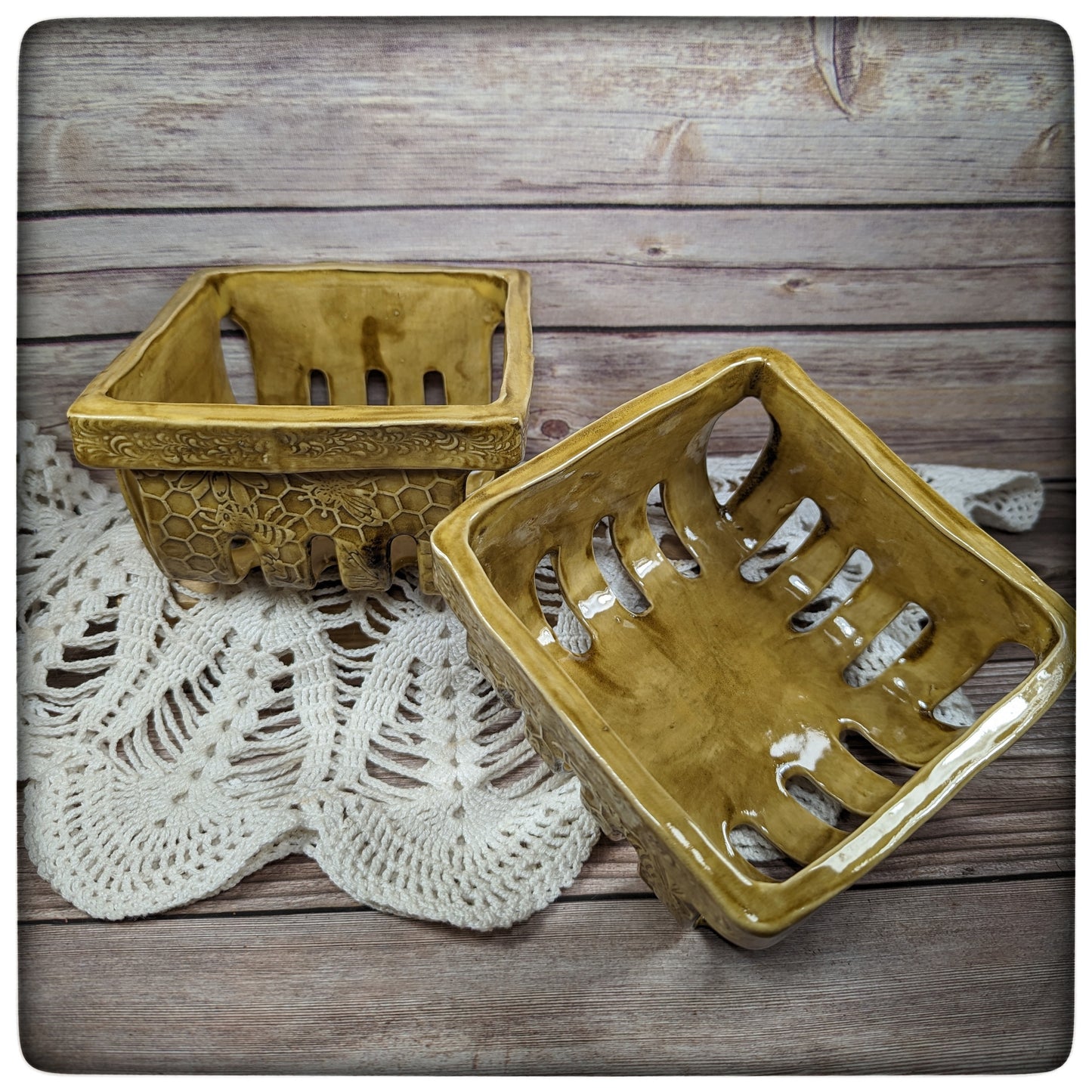 Honeycomb Berry basket