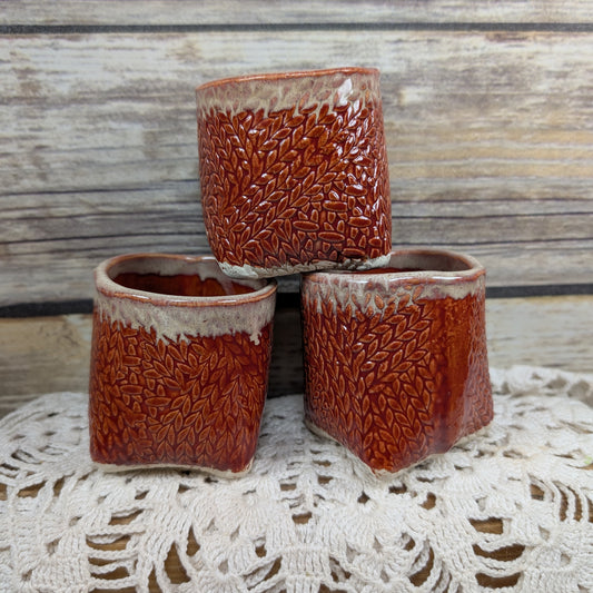Knit Stitch 5-ounce cup
