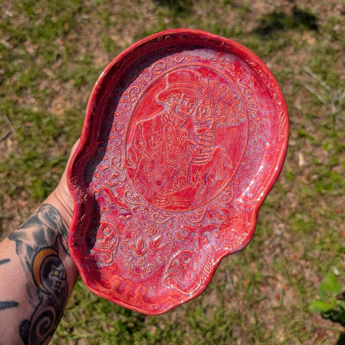 Skull-shaped tray (Calavera couple)