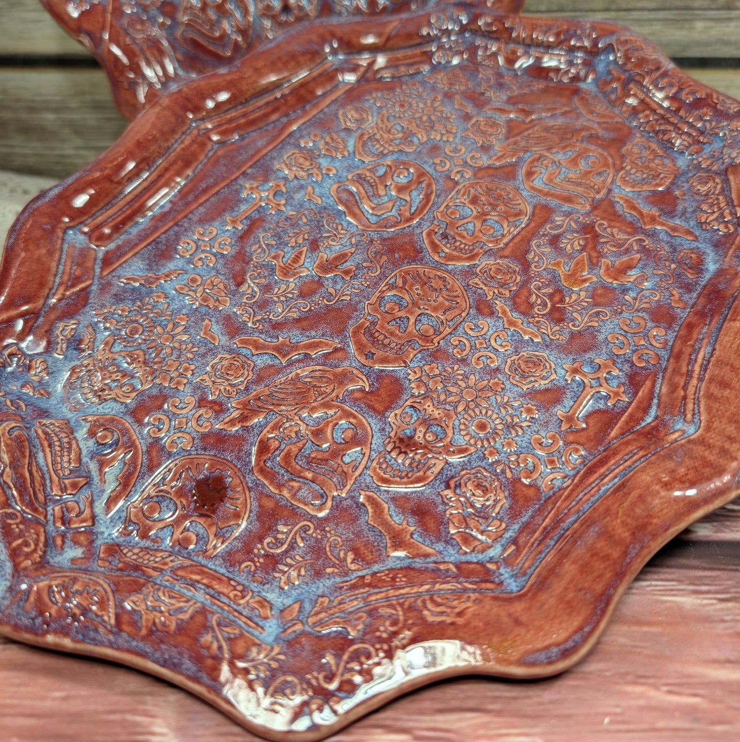 Large oval tray (skulls and sugar skulls)