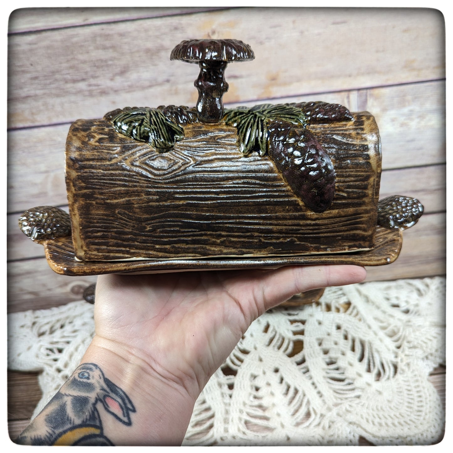 Butter dish (Pinecone and Mushroom)