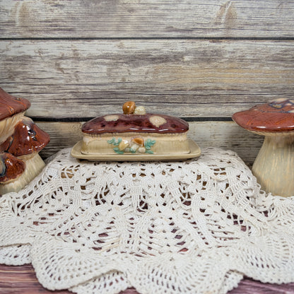 Retro Mushroom butter dish (made-to-order, 6-8 weeks)