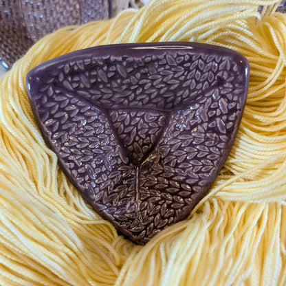 Tiny Trinket dish (knit stitch)