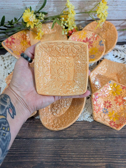 Tiny Trinket dish (Flower Power)