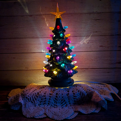Christmas Tree (color choices, with lights)