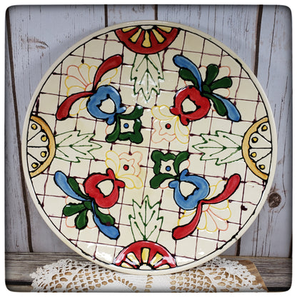 Colorful plate