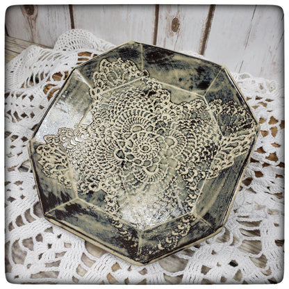 Crocheted Doily Dish (Sharon style; medium octagonal)