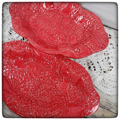 Crocheted Doily Oval Nesting dishes (Marie style)