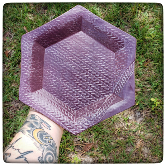 Knit hexagon dish (7 inch)
