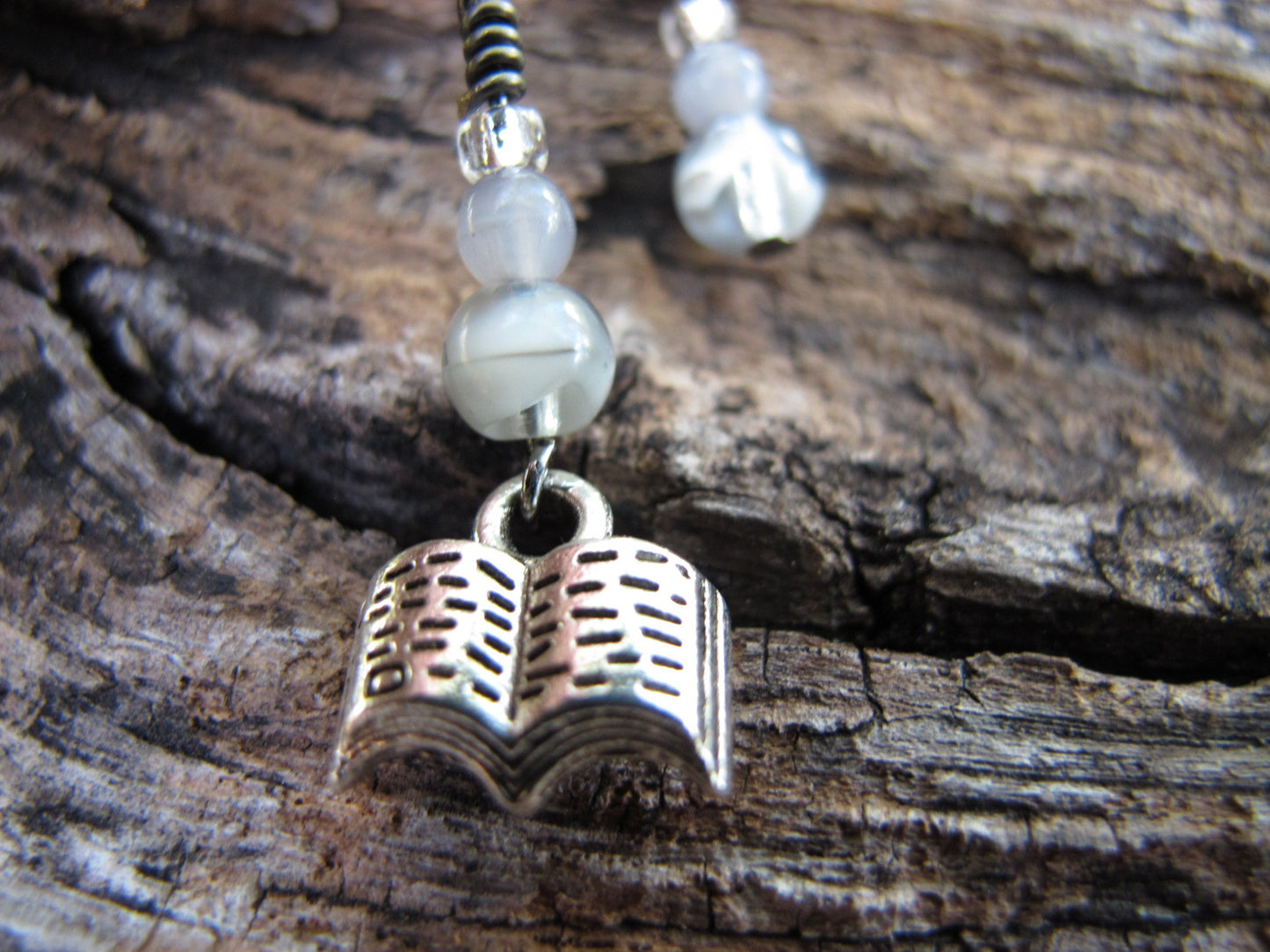 Book stitch marker set in gray