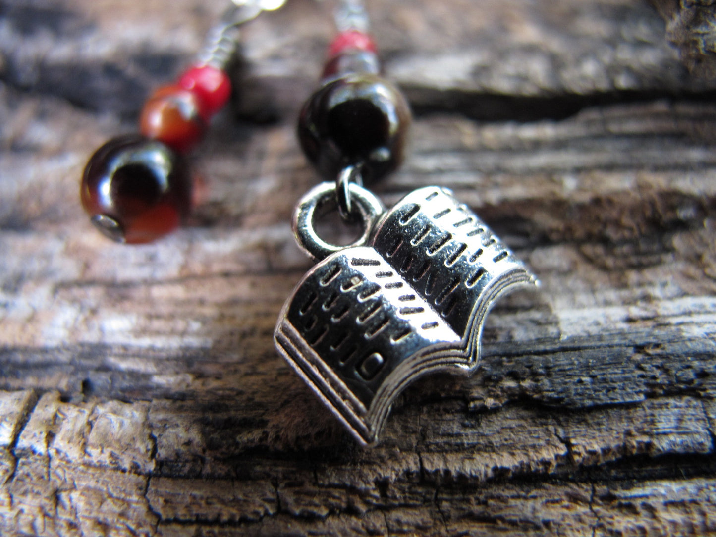 Book stitch marker set in red