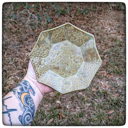Wine octagon dish (5.5 inch)