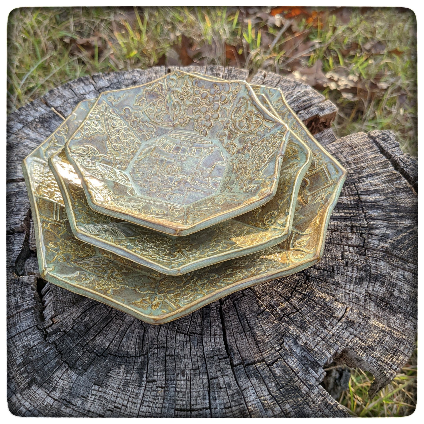 Wine octagon dish (5.5 inch)